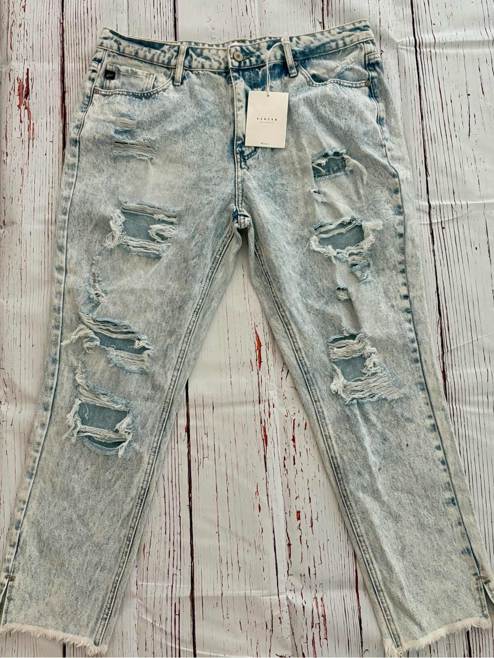 KanCan Light Wash Distressed Skinny Jeans